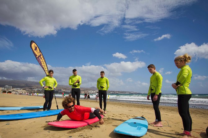 Small-Group Surf Lessons in Gran Canaria - Why Playa del Inglés works well for a first surf lesson