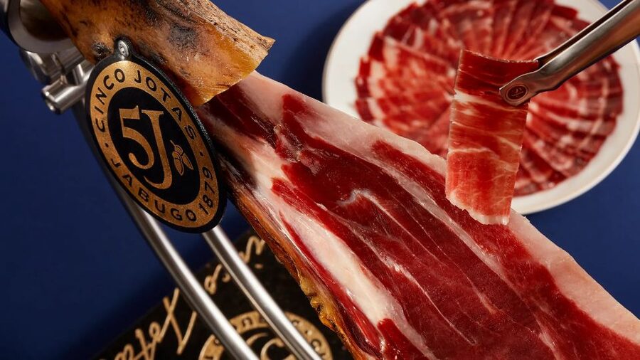 Spanish Cured Meats & Wine Tasting Tour in Mogan - Parking, water, and the little comforts that save you time