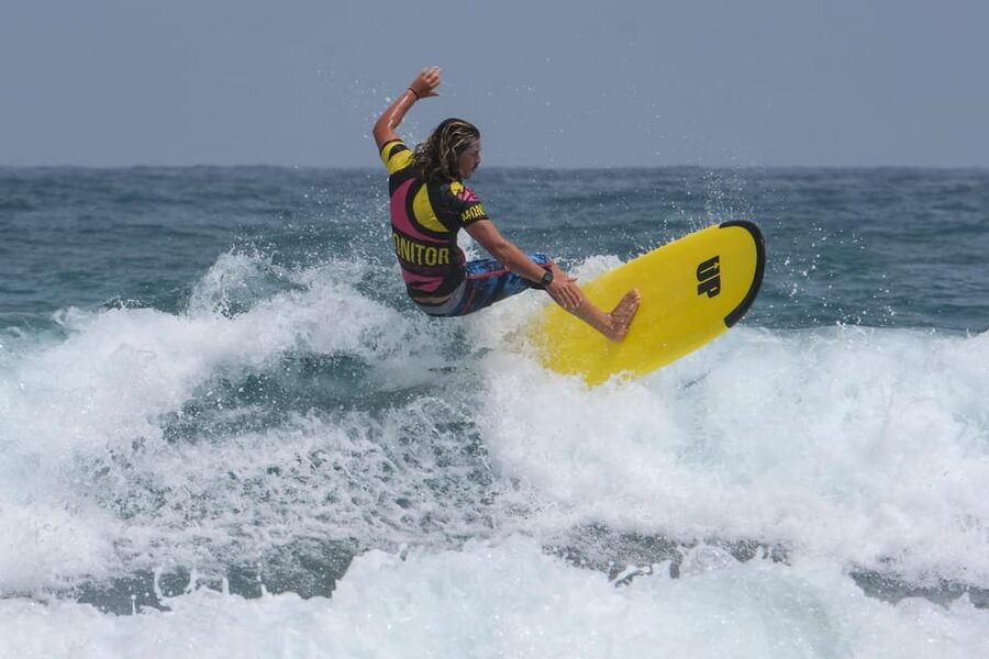 Surf lessons in Las Canteras Beach - Key highlights at a glance