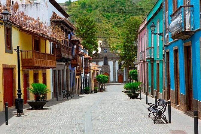 Tour to Arucas, Teror, Aloe Vera farm - Highlights - Teror and the Basilica de la Virgen del Pino