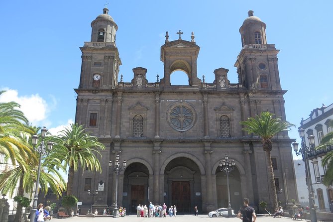 Tuk-Tuk Neighbourhoods Tour around Las Palmas de Gran Canaria - Comfort, Speed, and Realistic Expectations